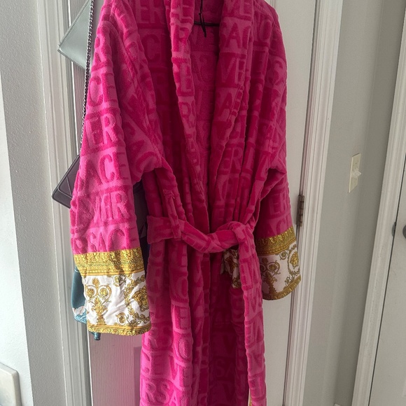 Versace Robe - Picture 5 of 5